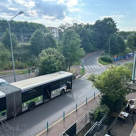 Apartment Situe A La Gare Proche Paris Orly *